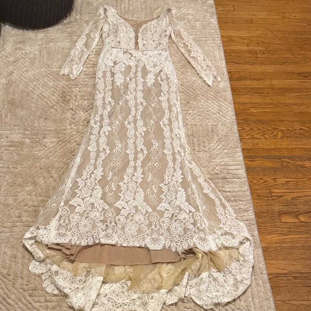 Melissa Sweet Lace Wedding Dress in Cream and Tan